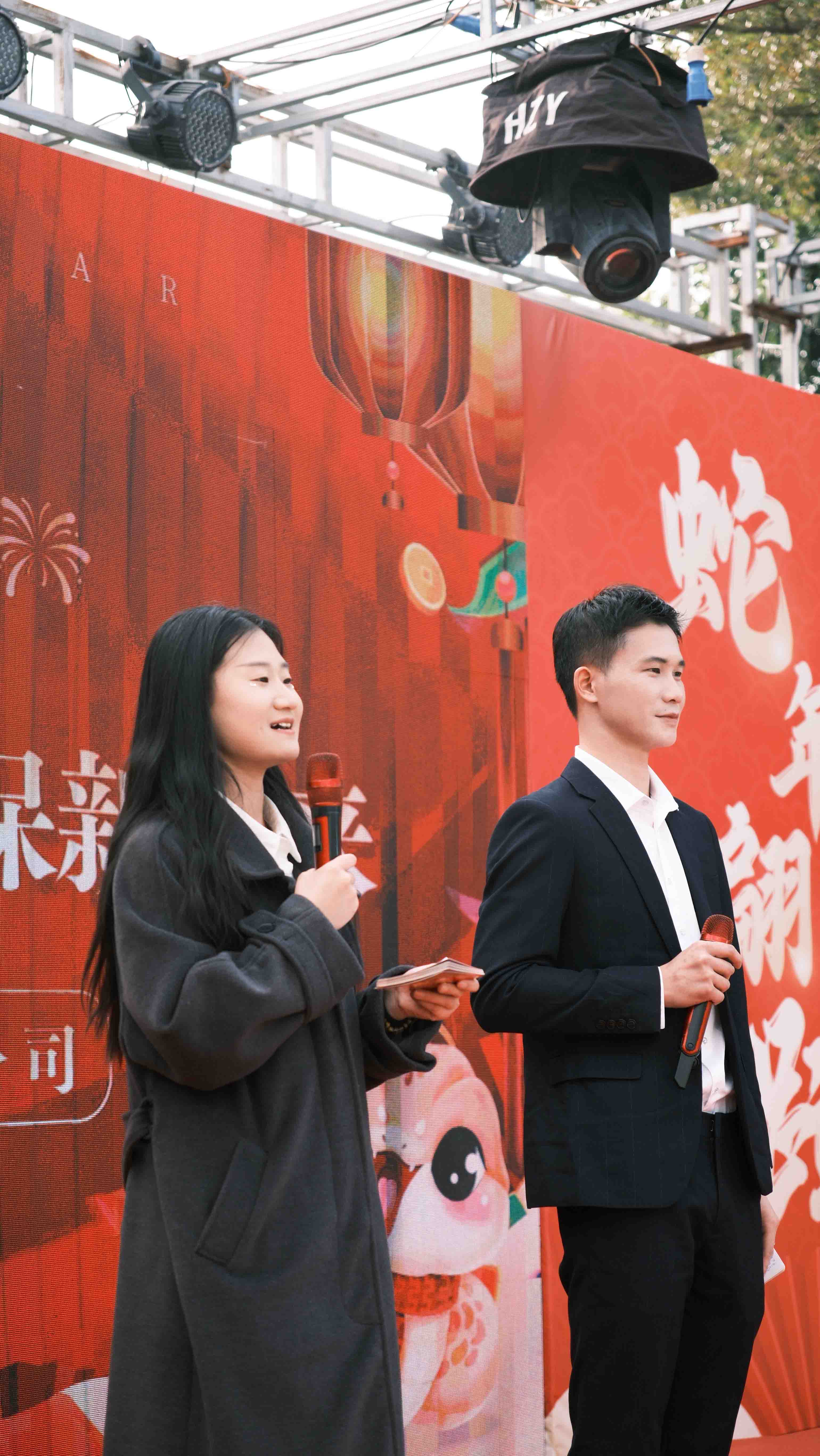 久信達(dá)科技2024年年會(huì)圓滿落幕：感恩同行，共創(chuàng)環(huán)保新未來(lái)，乘風(fēng)破浪，夢(mèng)想起航(圖4)
